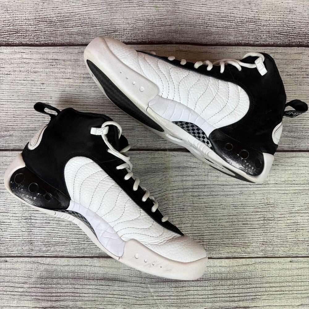 Jordan Jumpman Pro "Playoffs" Black & White Sneakers - Picture 3 of 7